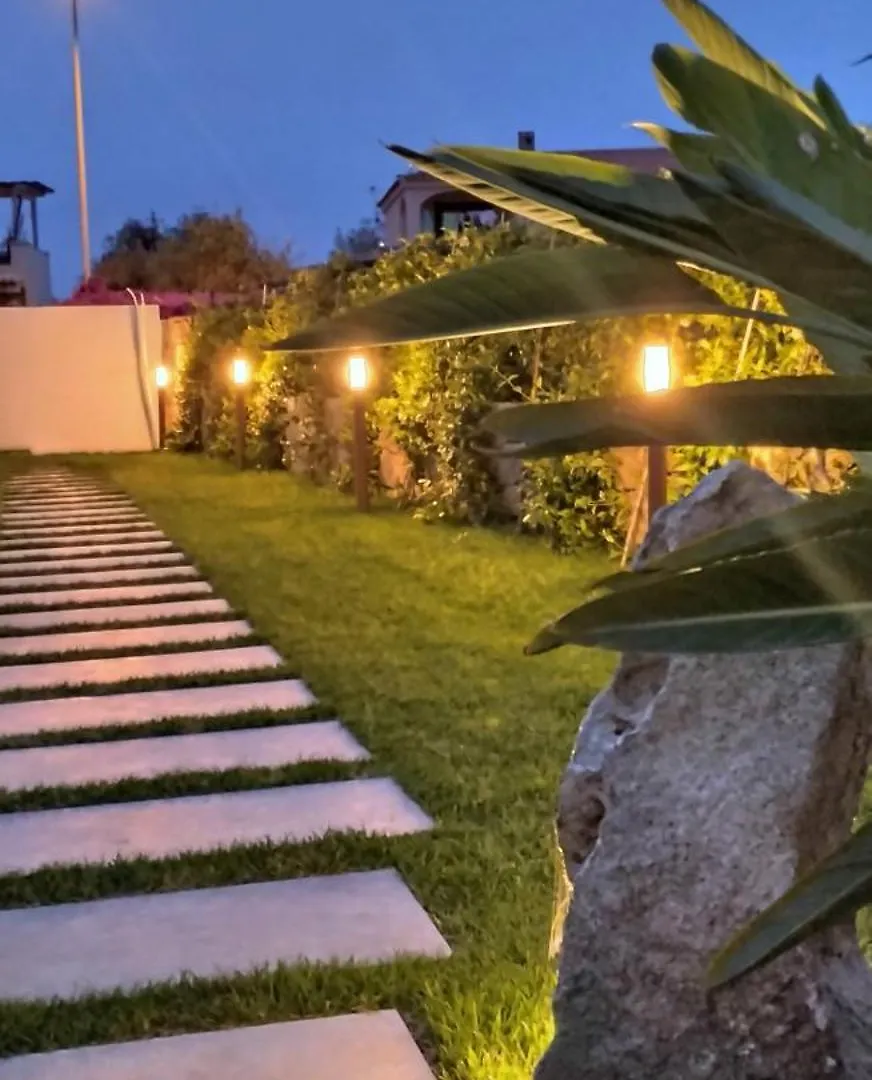 Villa Berenike San Teodoro  Affittacamere